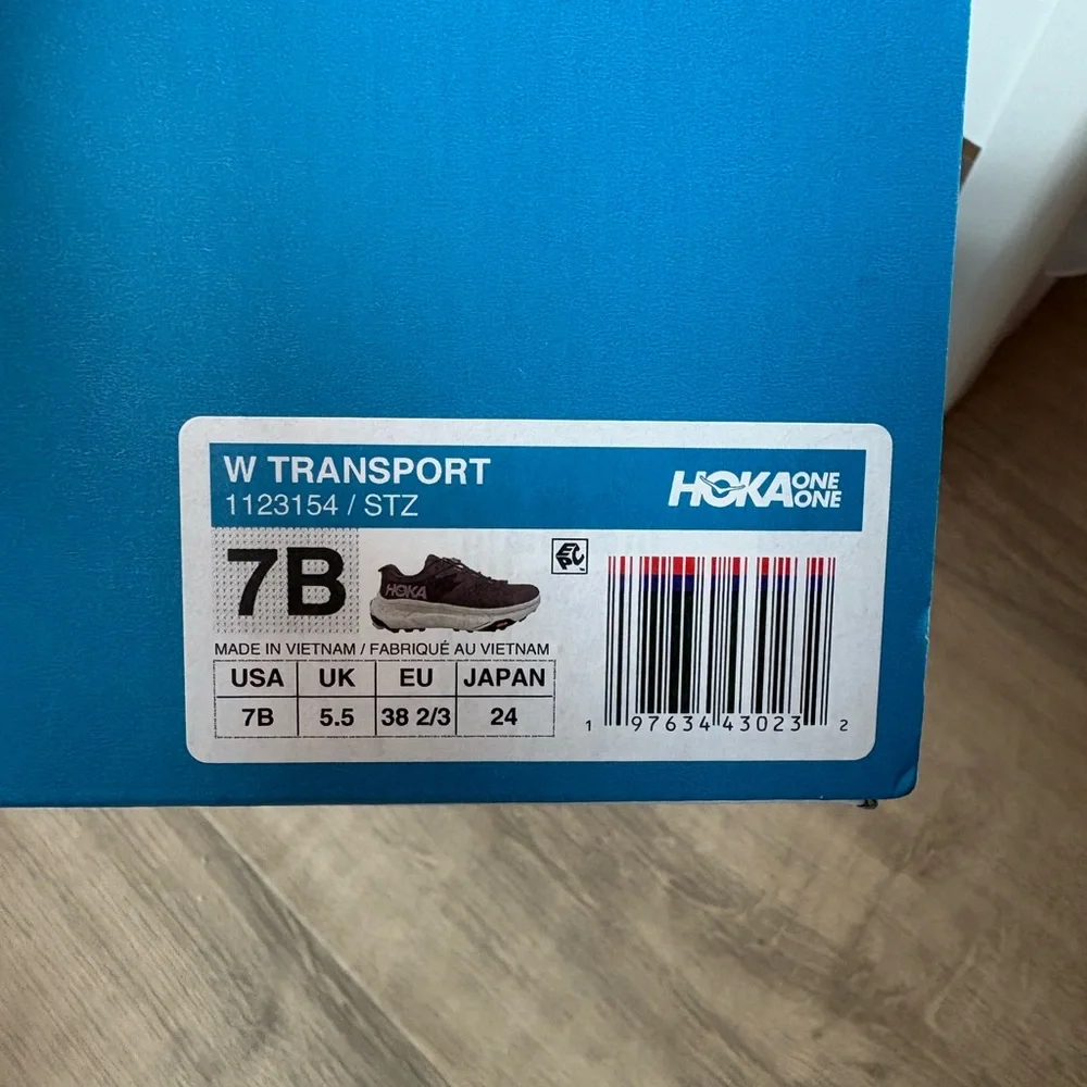 NIB Hoka Transport in Women’s 7 Maroon - Picture 3 of 6
